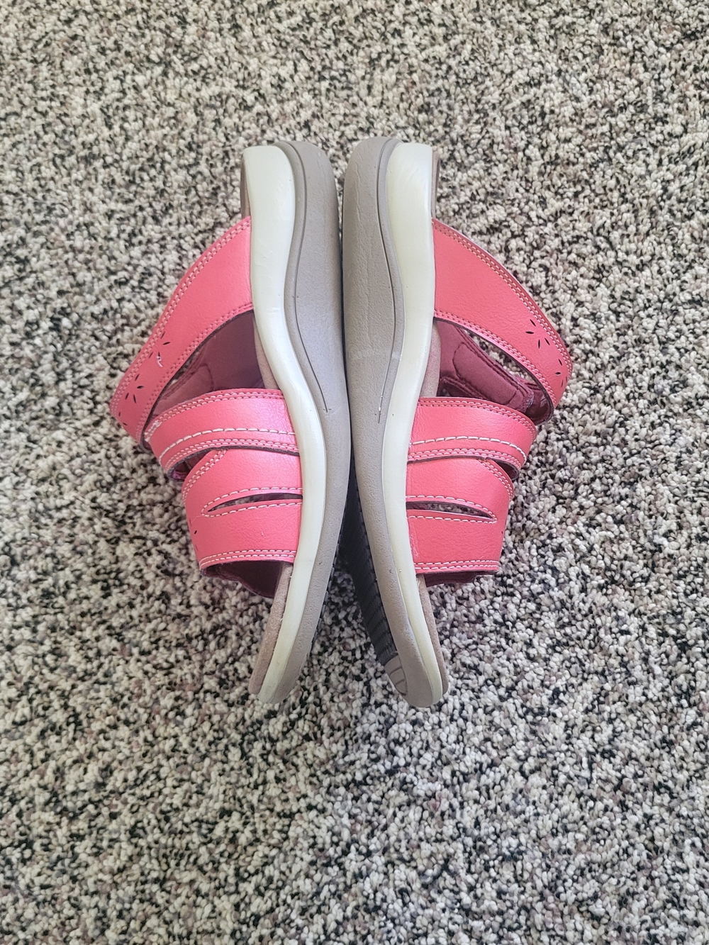 Women's Adjustable Triple-Strap Sandals - Picture 2 of 5